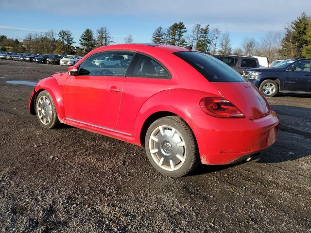  VOLKSWAGEN BEETLE 2012 Красный