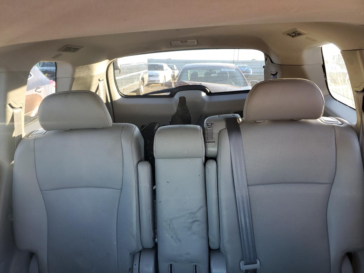 2012 Toyota Highlander - Image 10