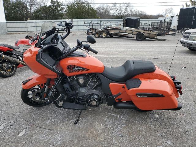  INDIAN MOTORCYCLE CO. CHALLENGER 2024 Оранжевый