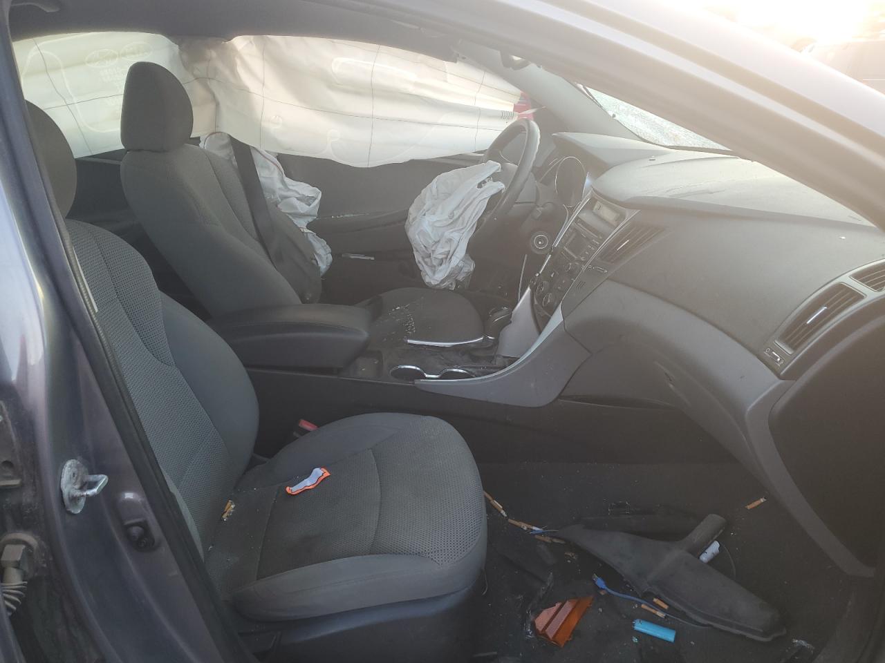 2014 Hyundai Sonata - Image 7