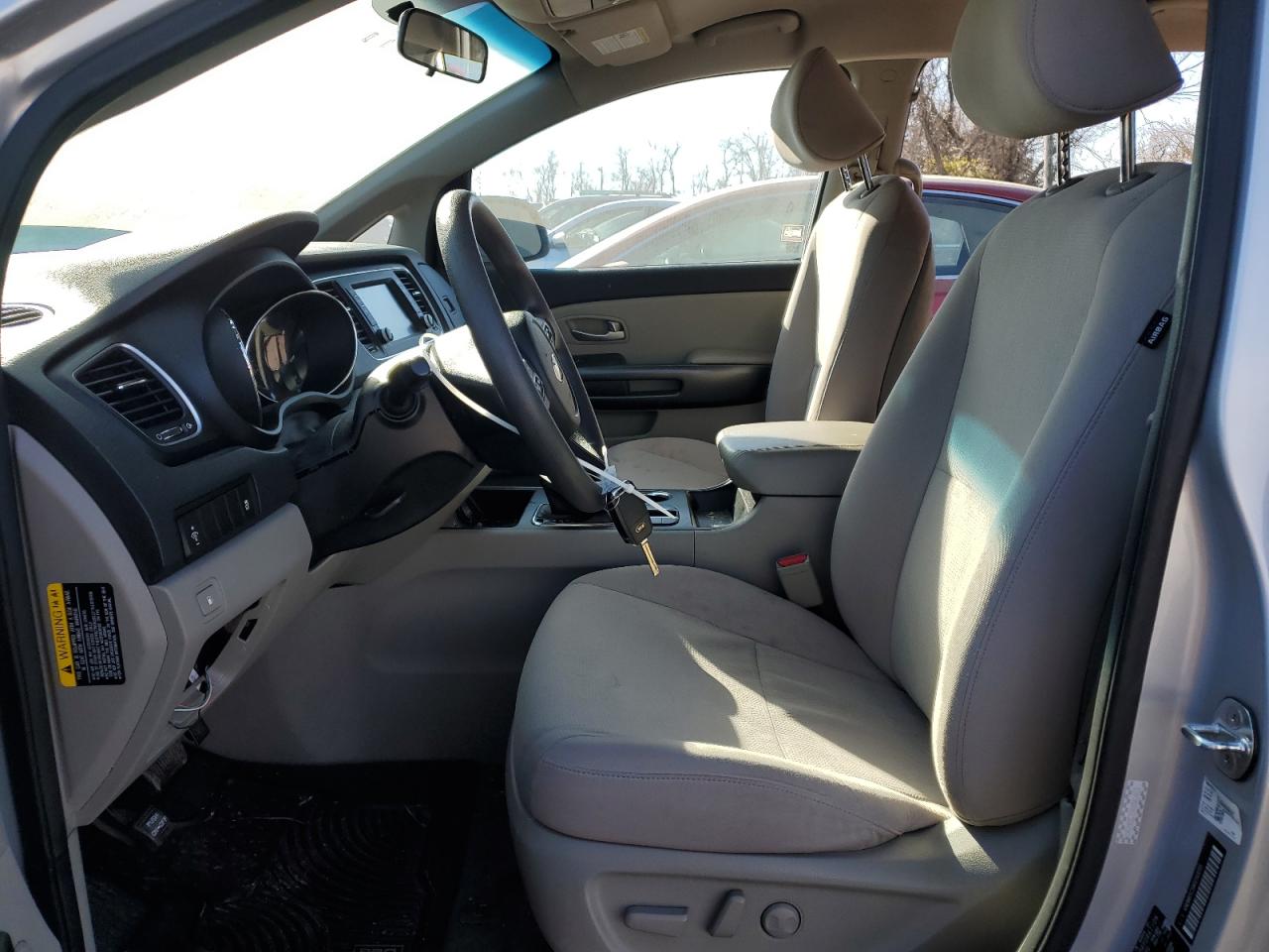 2019 Kia Sedona - Image 7
