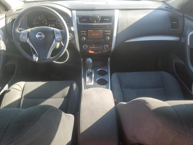 Sedans NISSAN ALTIMA 2015 Czarny