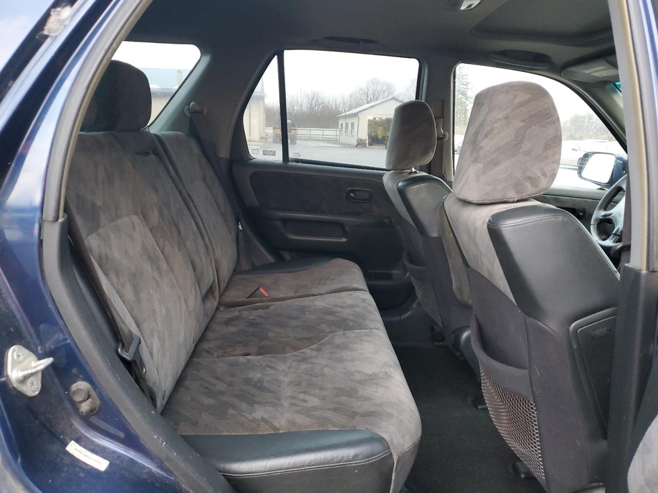 2003 Honda CR-V - Image 10