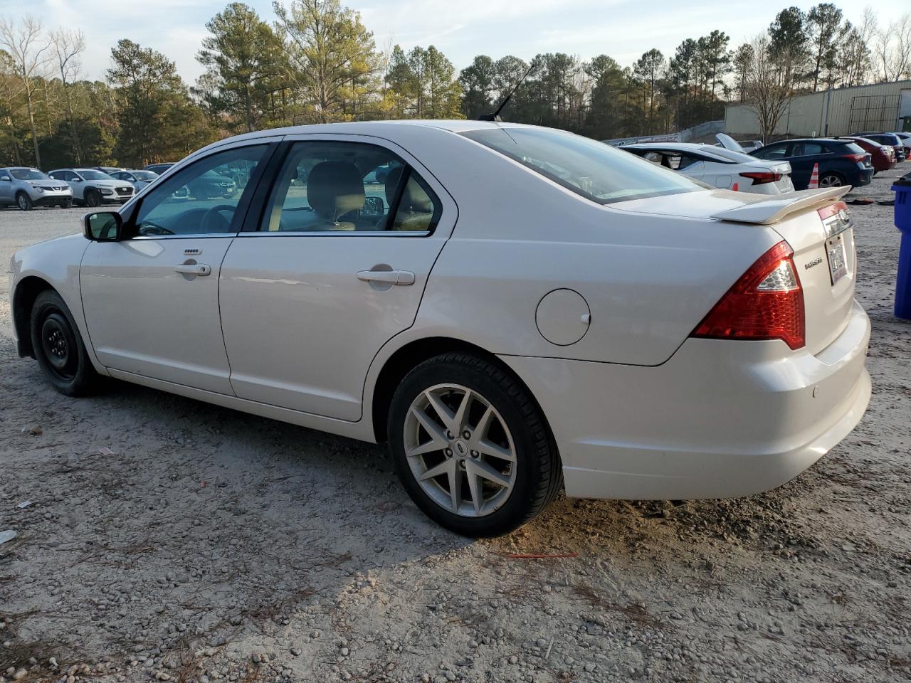 2012 Ford Fusion - Image 2