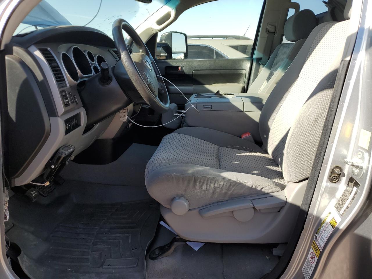 2011 Toyota Tundra - Image 7
