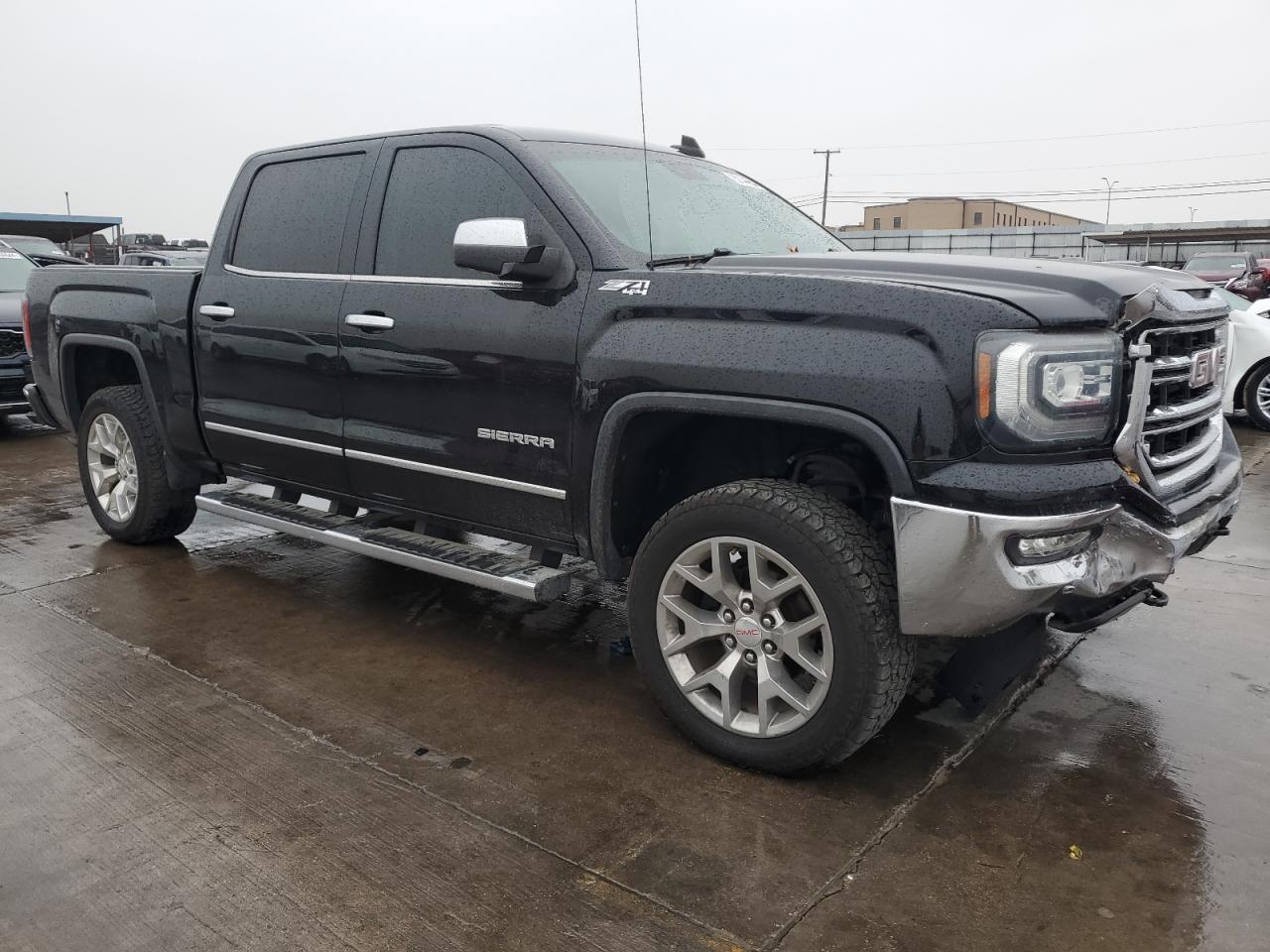 2018 GMC Sierra - Image 4