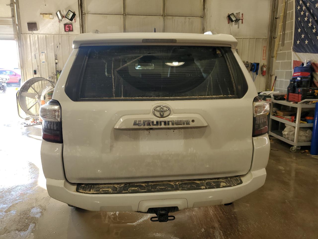 VIN JTEBU5JR9H5428263 2017 TOYOTA 4RUNNER no.6