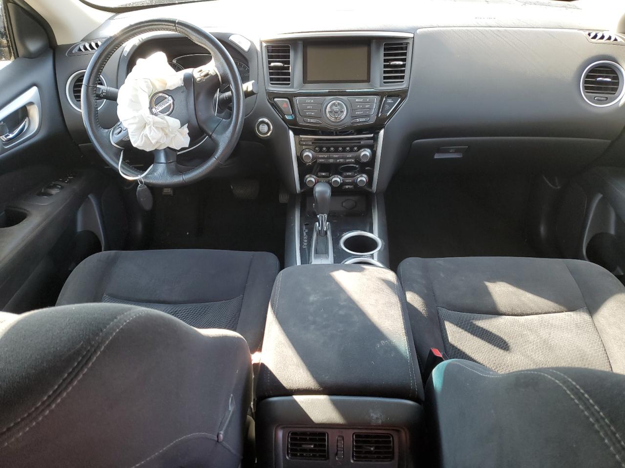 2013 Nissan Pathfinder - Image 8