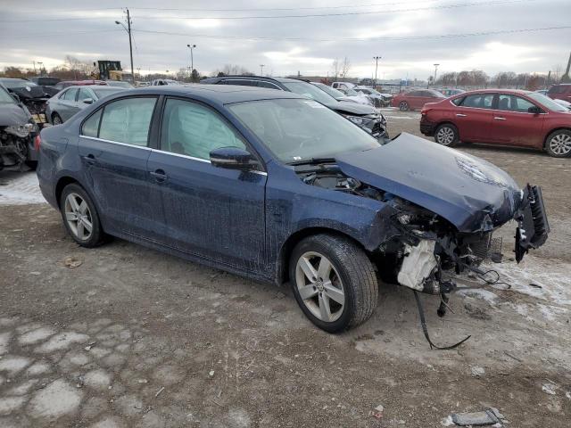  VOLKSWAGEN JETTA 2013 Blue