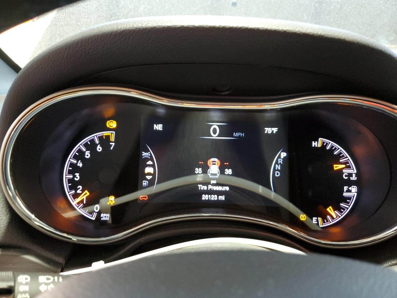 2021 Jeep Grand Cherokee - Image 9