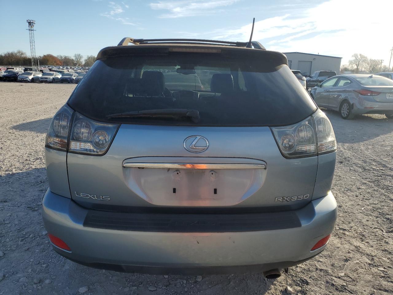 2004 Lexus RX - Image 6