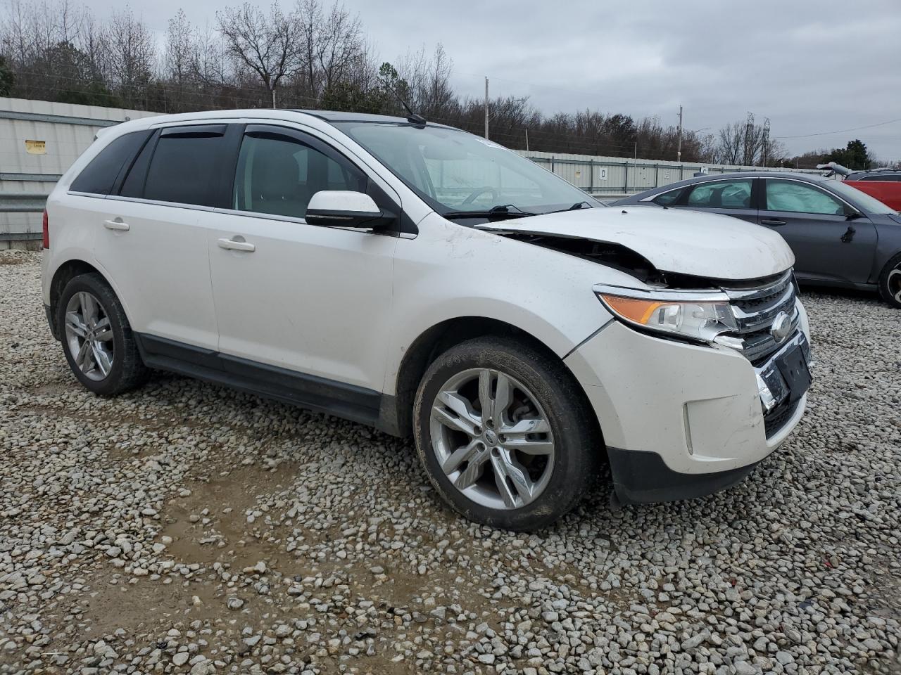 VIN 2FMDK3K90DBB21667 2013 FORD EDGE no.4