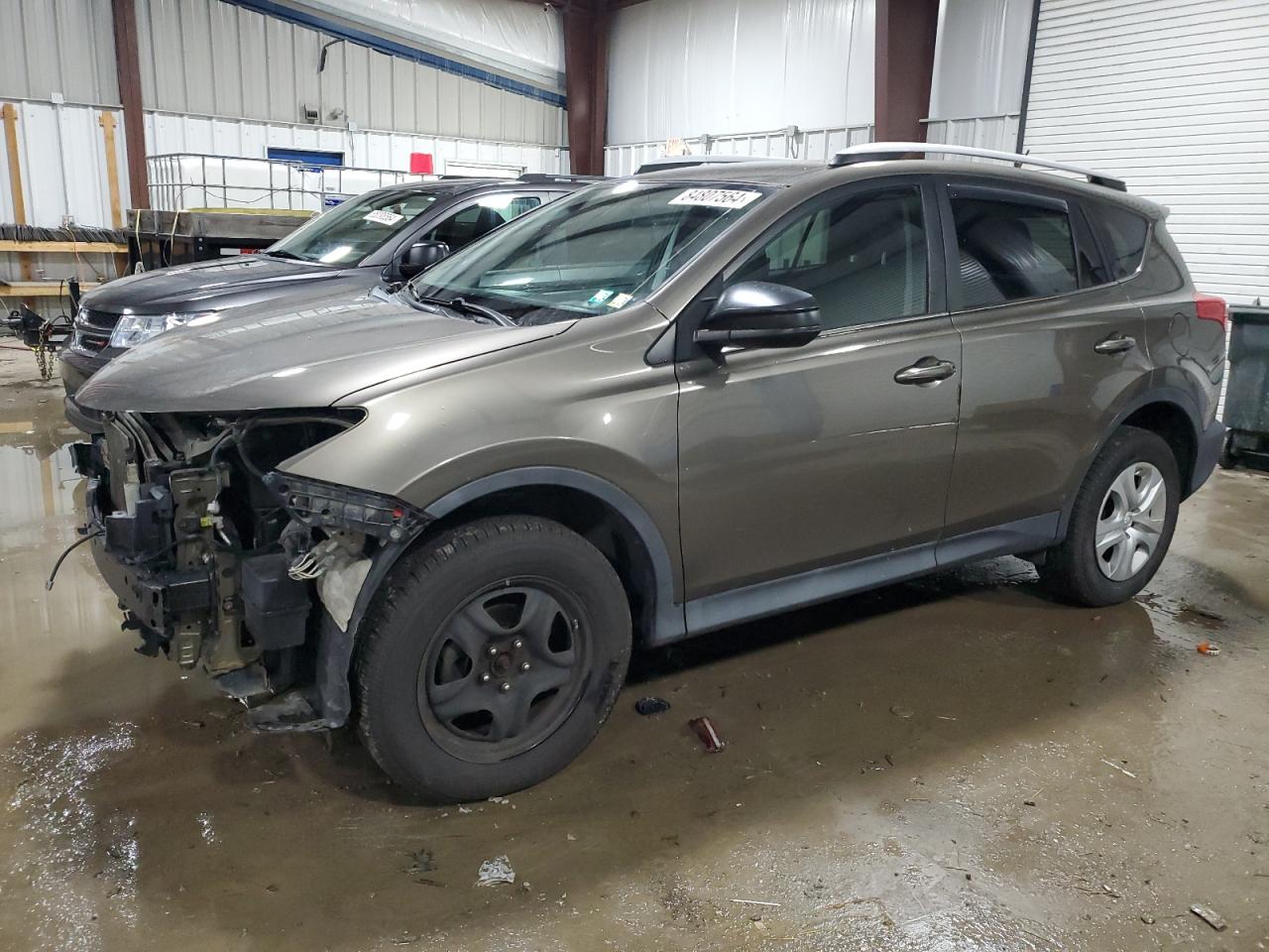 VIN 2T3BFREVXFW233792 2015 TOYOTA RAV4 no.1