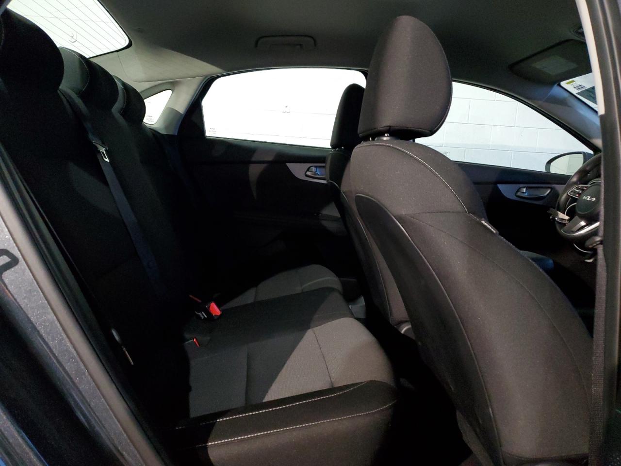 2024 Kia Forte - Image 10