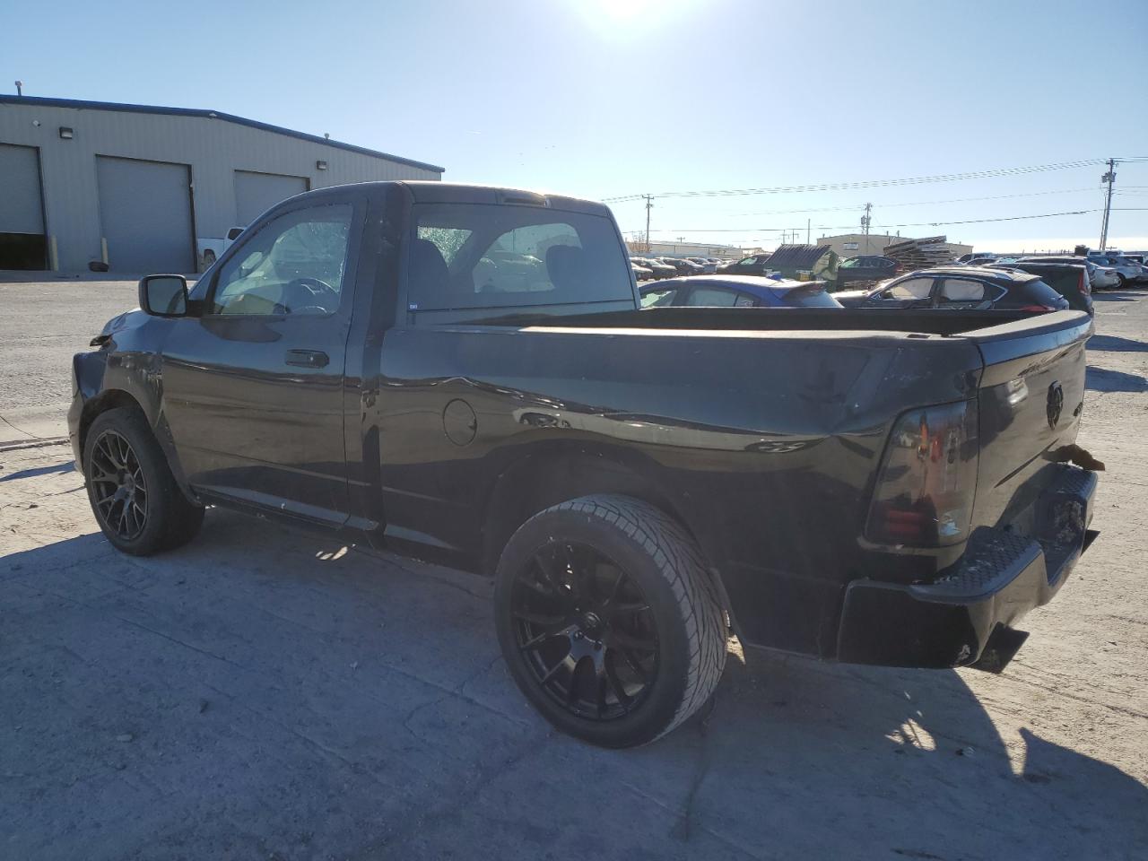 2014 RAM 1500 - Image 2