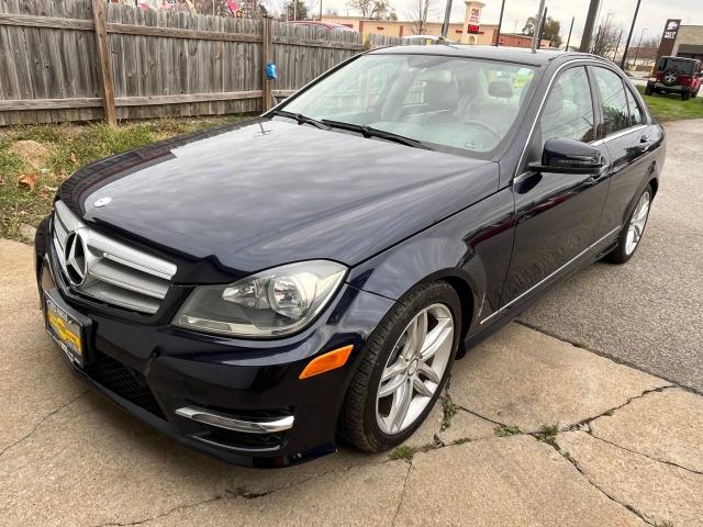 Sedans MERCEDES-BENZ C-CLASS 2012 Granatowy