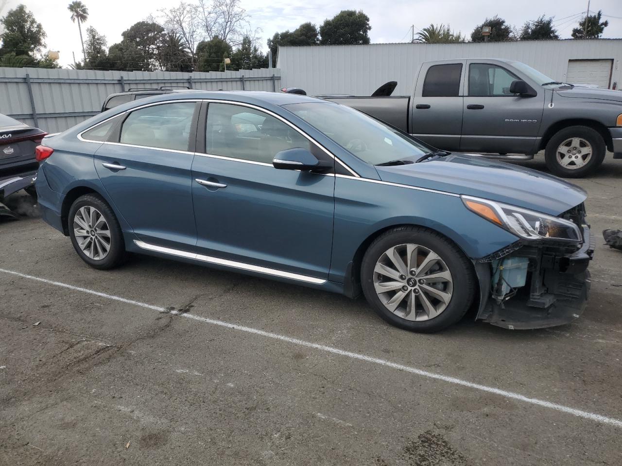 VIN 5NPE34AF4GH382408 2016 HYUNDAI SONATA no.4