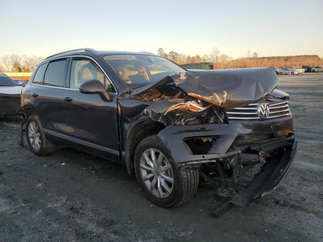  VOLKSWAGEN TOUAREG 2016 Угольный