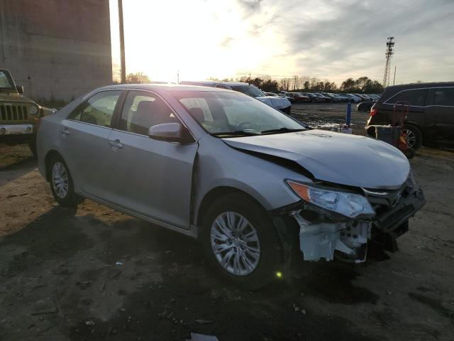 Sedans TOYOTA CAMRY 2012 Silver