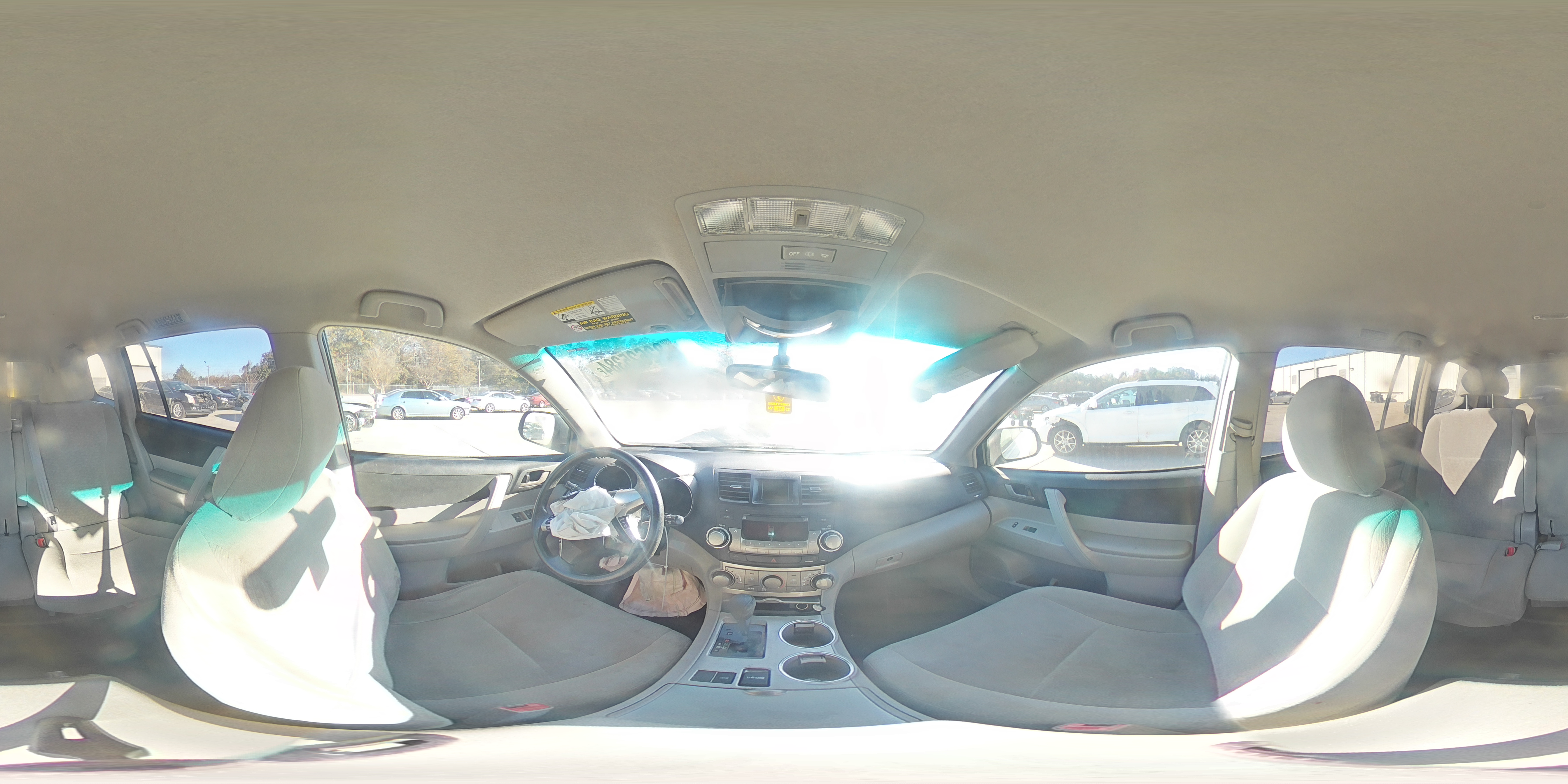 2011 Toyota Highlander - Image 12