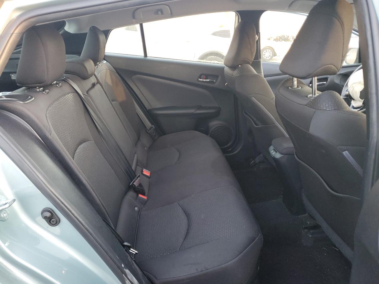 2020 Toyota Prius - Image 10