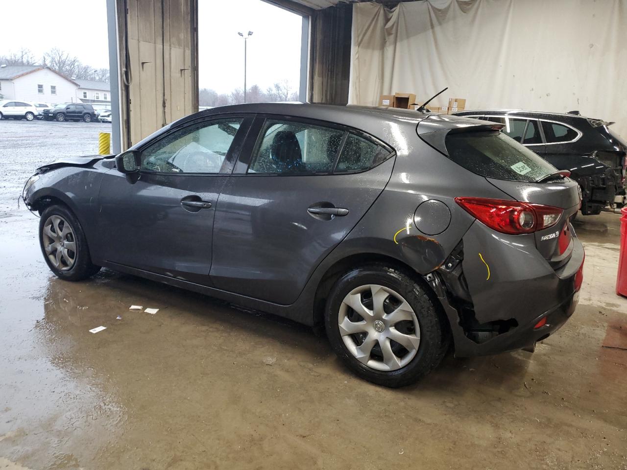 VIN JM1BM1K78F1272165 2015 MAZDA 3 no.2