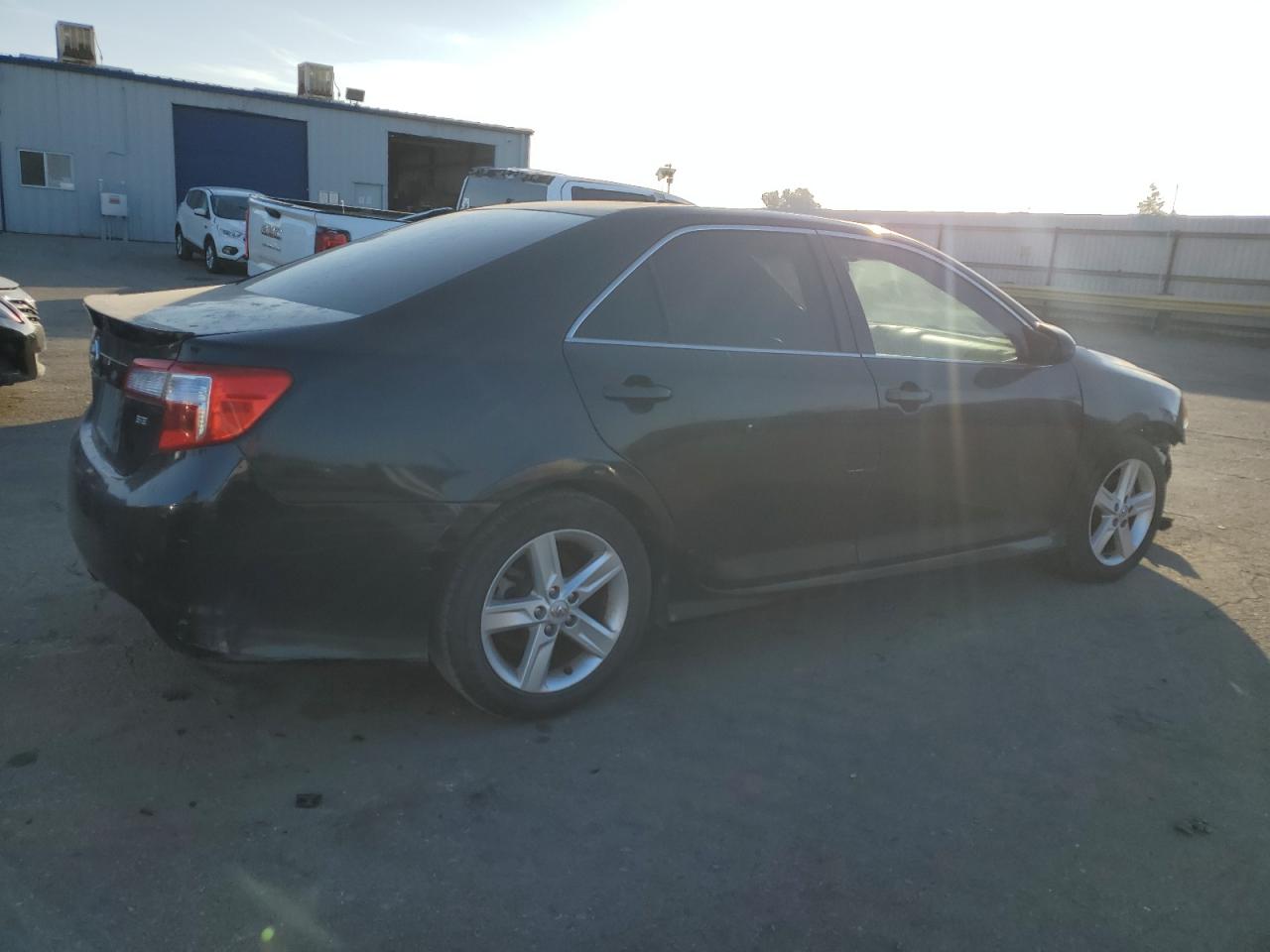 2014 Toyota Camry L VIN: 4T1BF1FK7EU765966 Lot: 83115354