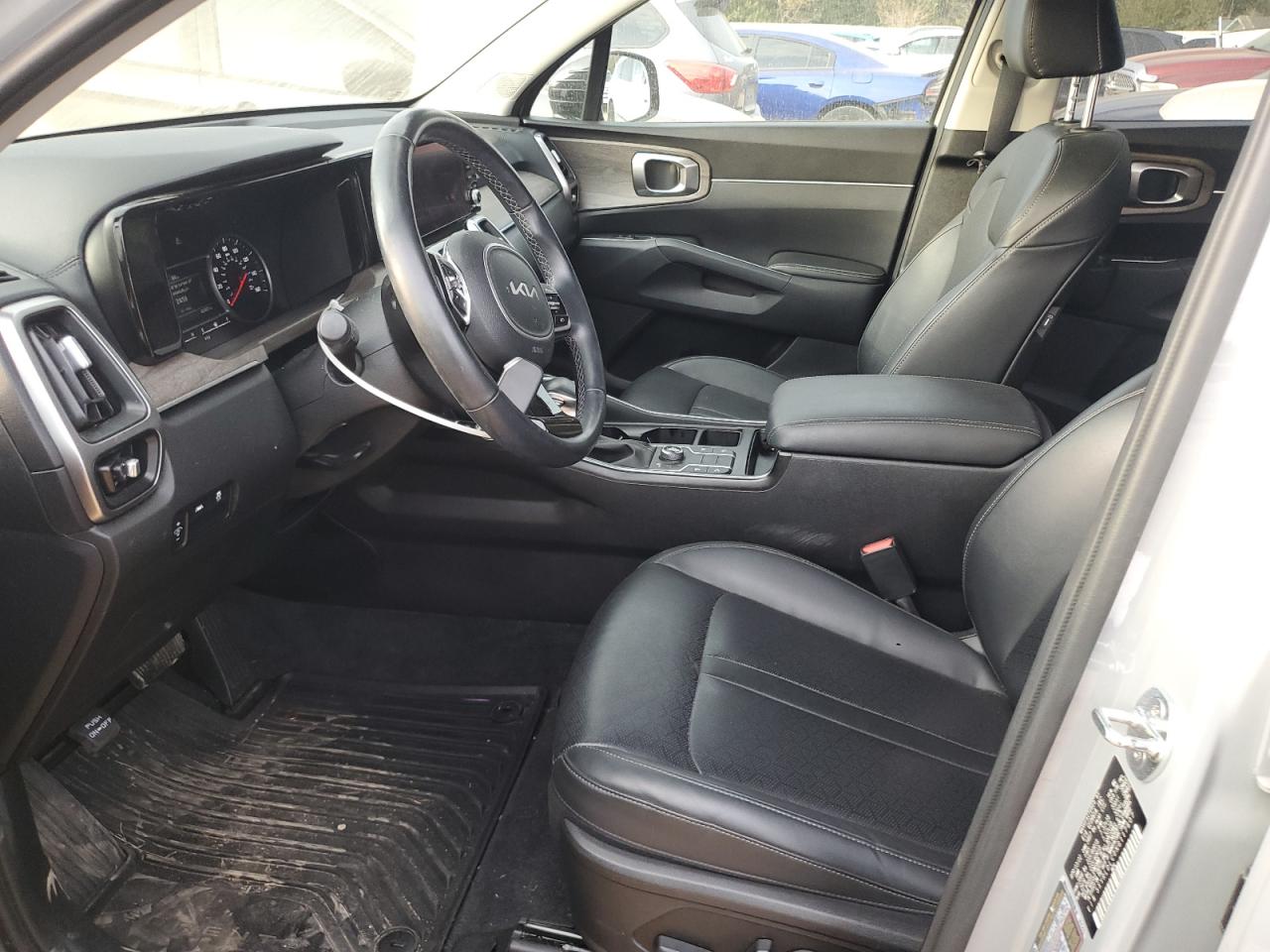 2022 Kia Sorento - Image 7