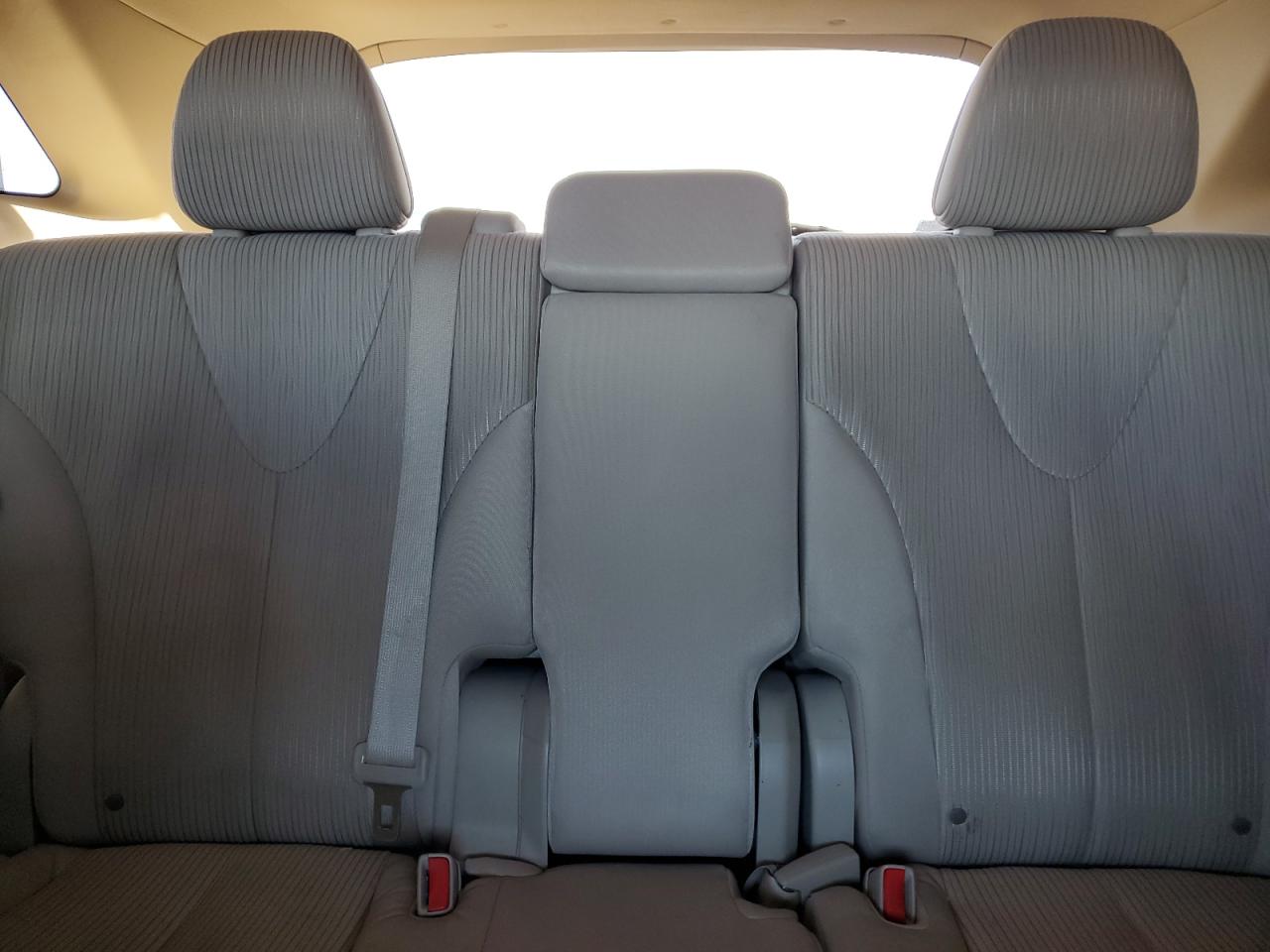 2010 Toyota Venza - Image 9