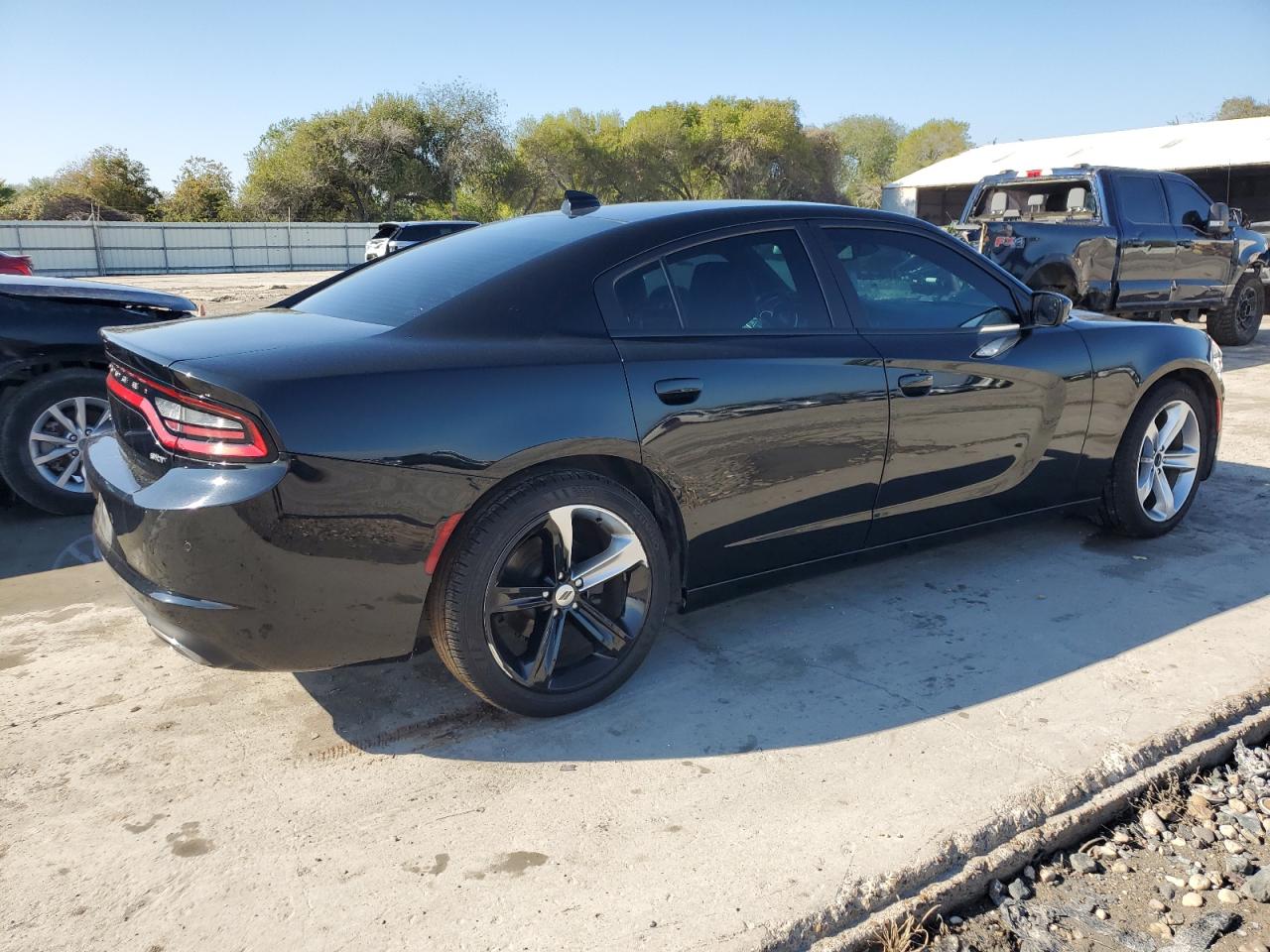 2018 Dodge Charger - Image 3