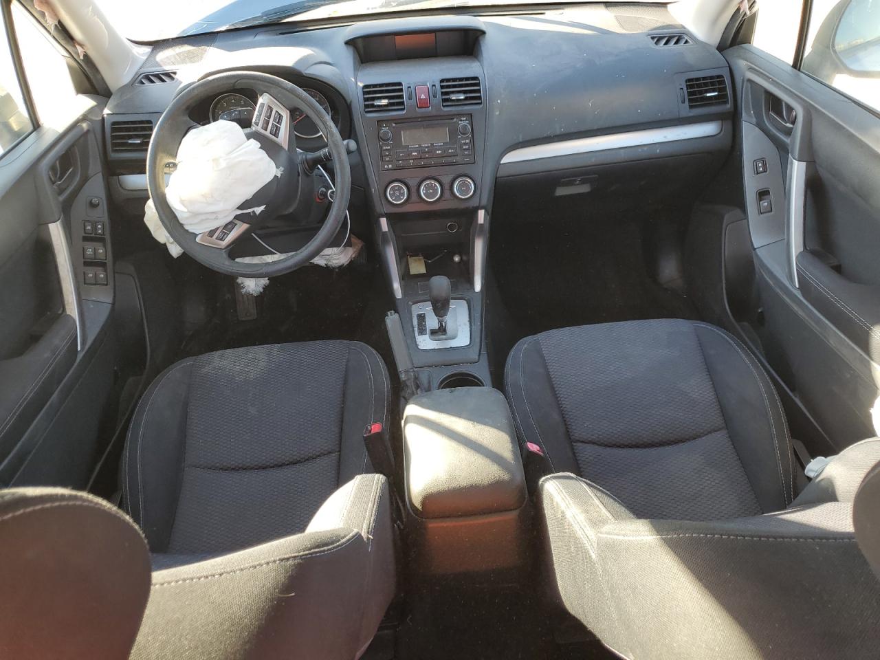 2015 Subaru Forester - Image 8