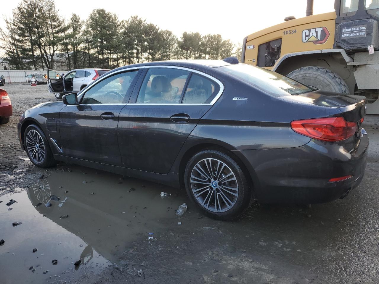 VIN WBAJB1C50KB376567 2019 BMW 5 SERIES no.2