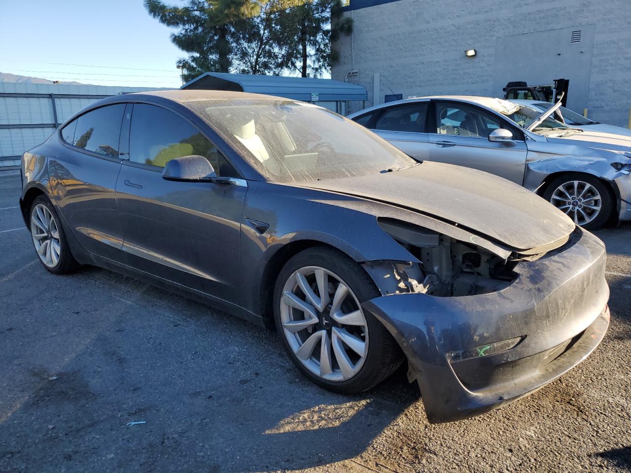 VIN 5YJ3E1EB0JF100438 2018 TESLA MODEL 3 no.4