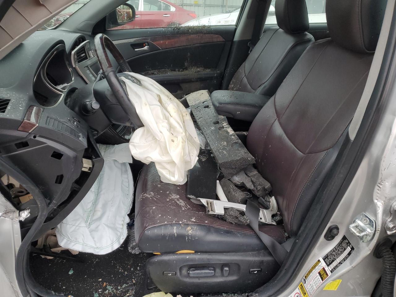 2011 Toyota Avalon - Image 7