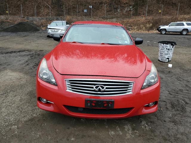  INFINITI G37 2012 Червоний