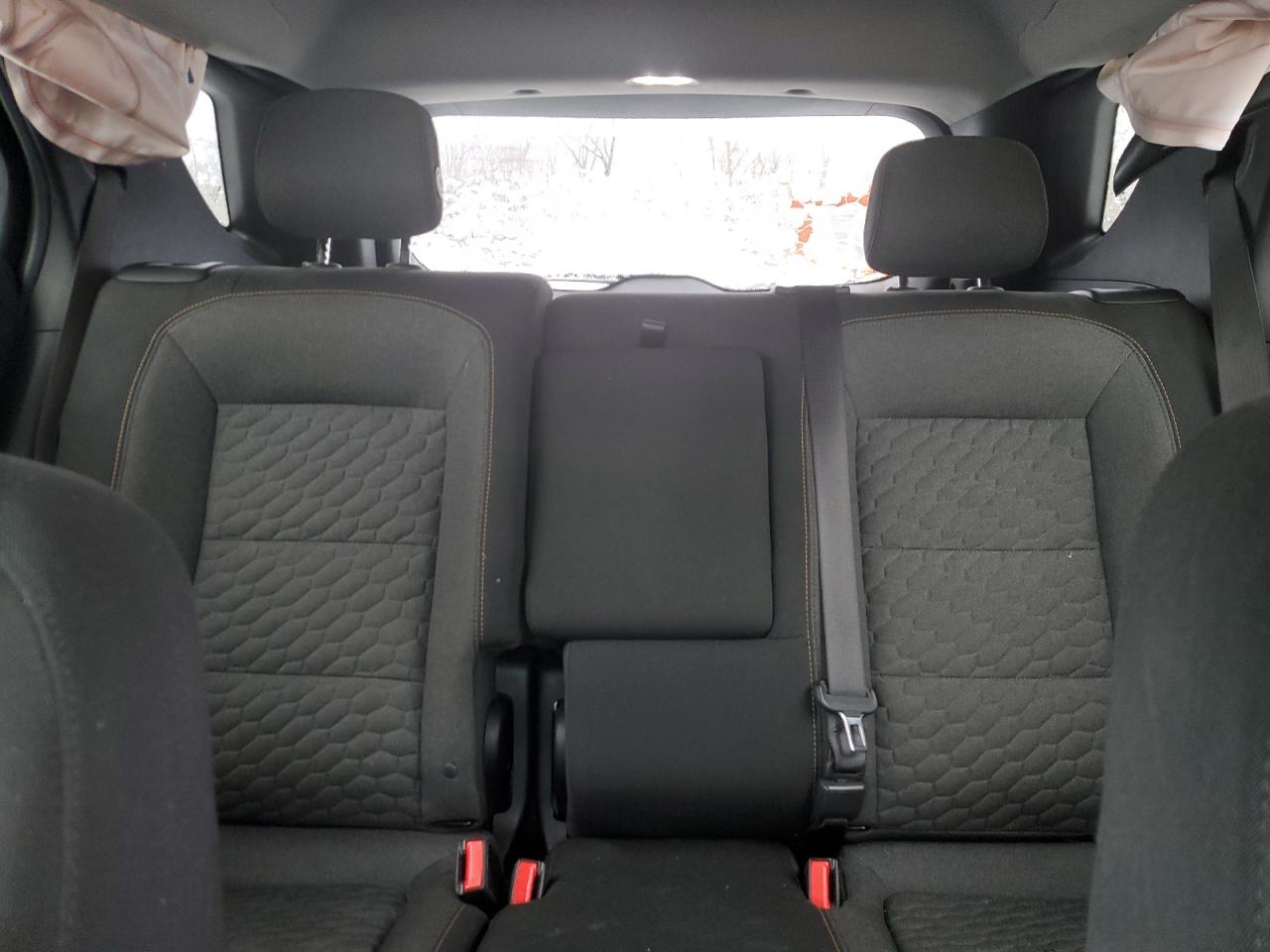2018 Chevrolet Equinox - Image 10
