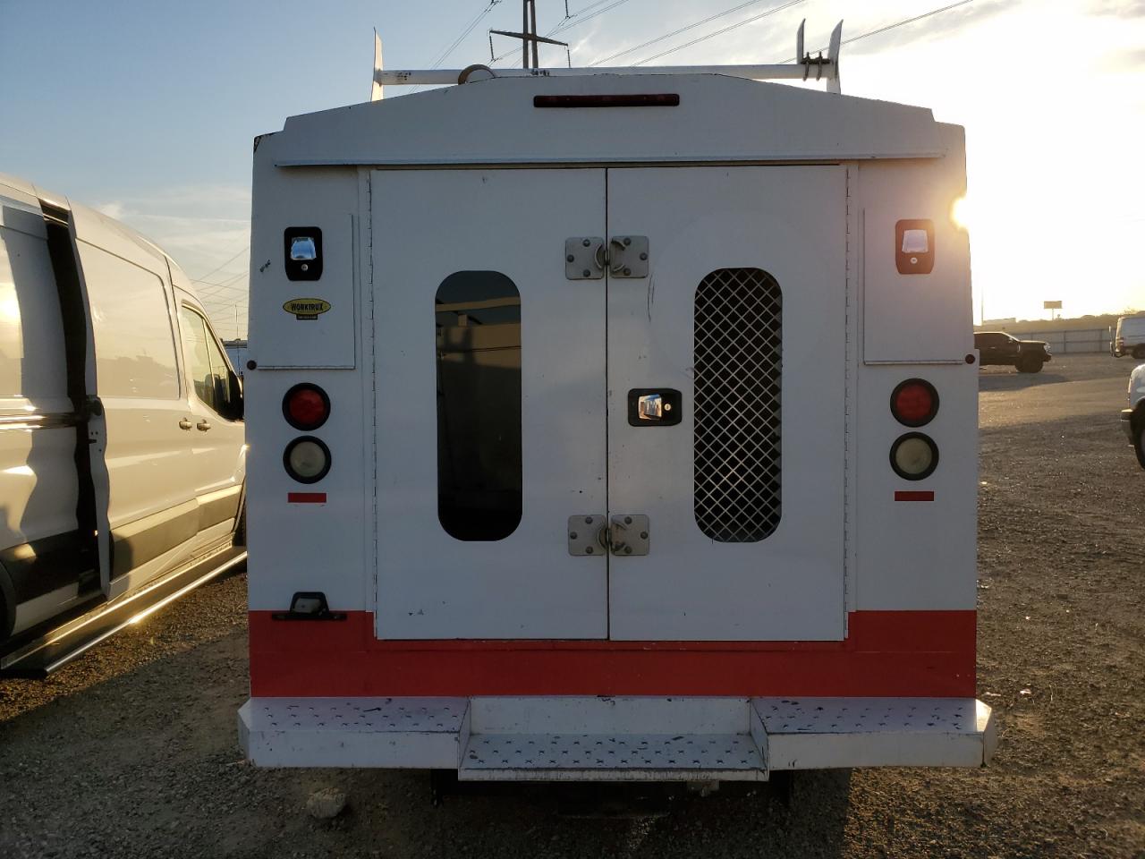 2015 Ford Transit - Image 6