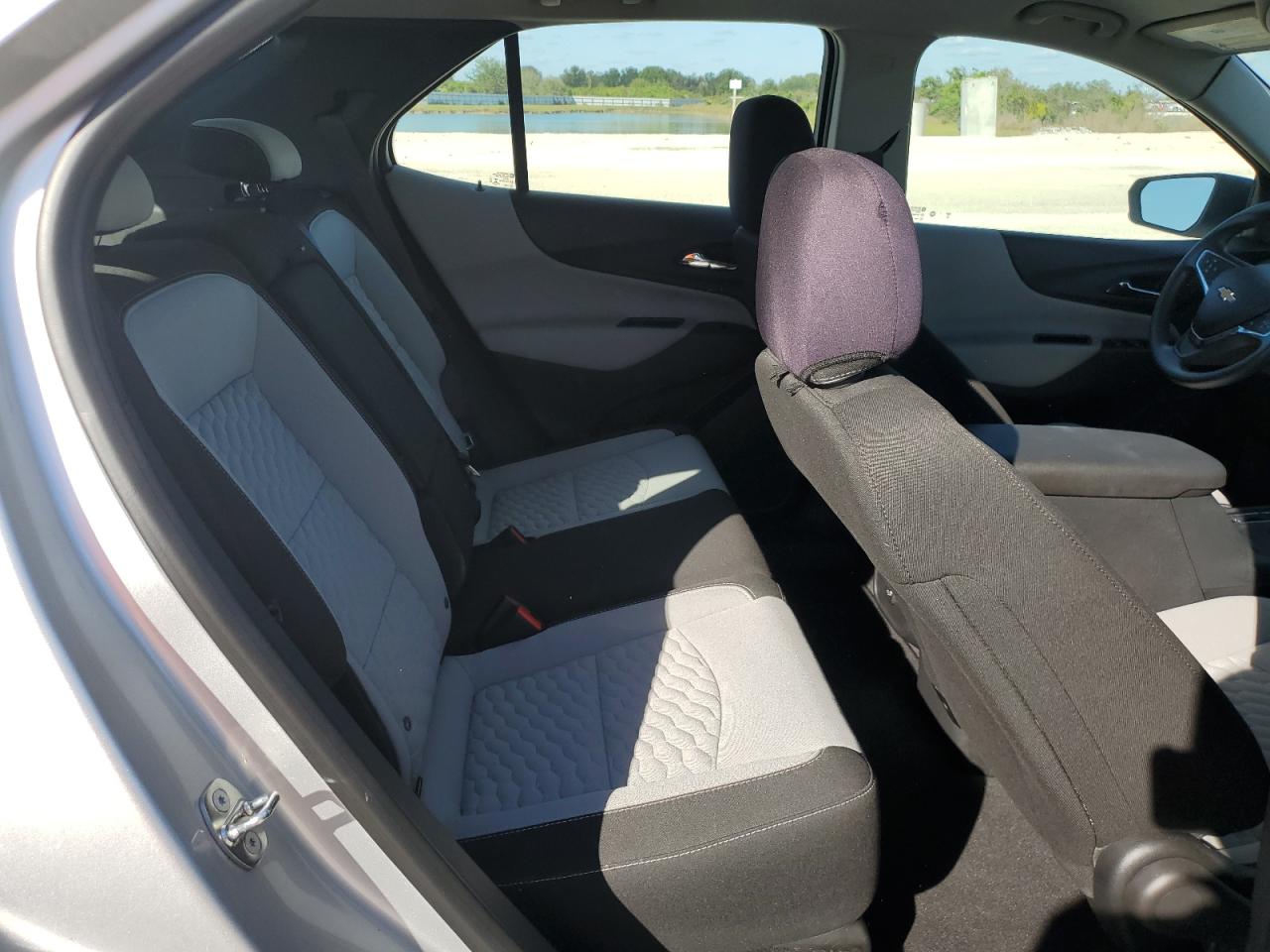 2020 Chevrolet Equinox - Image 11
