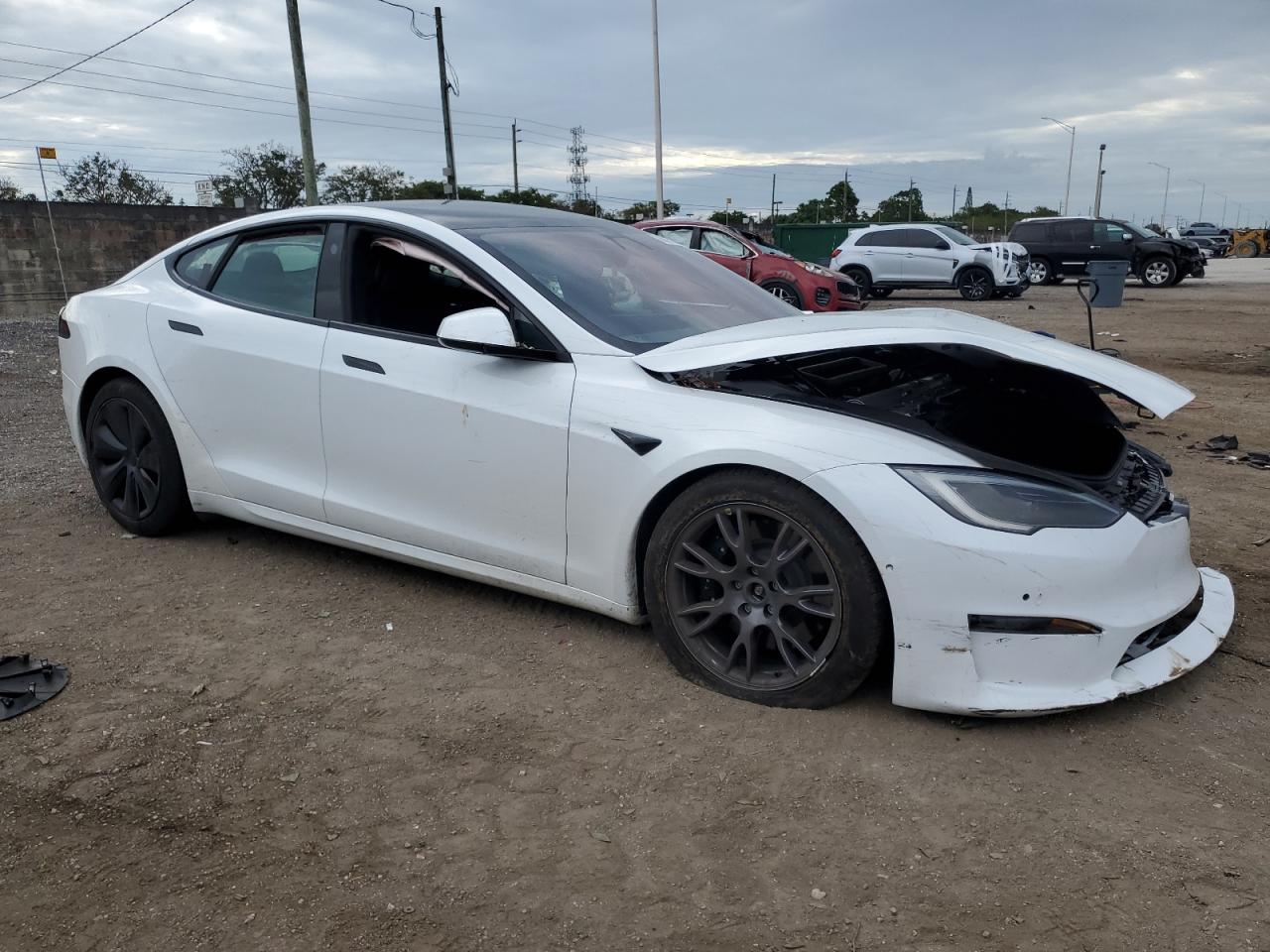 VIN 5YJSA1E50NF486446 2022 TESLA MODEL S no.4