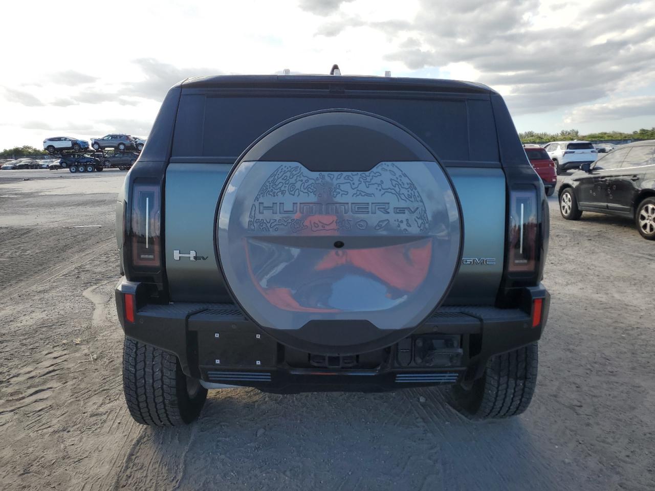 VIN 1GKB0RDC5RU100784 2024 GMC HUMMER SUV no.6