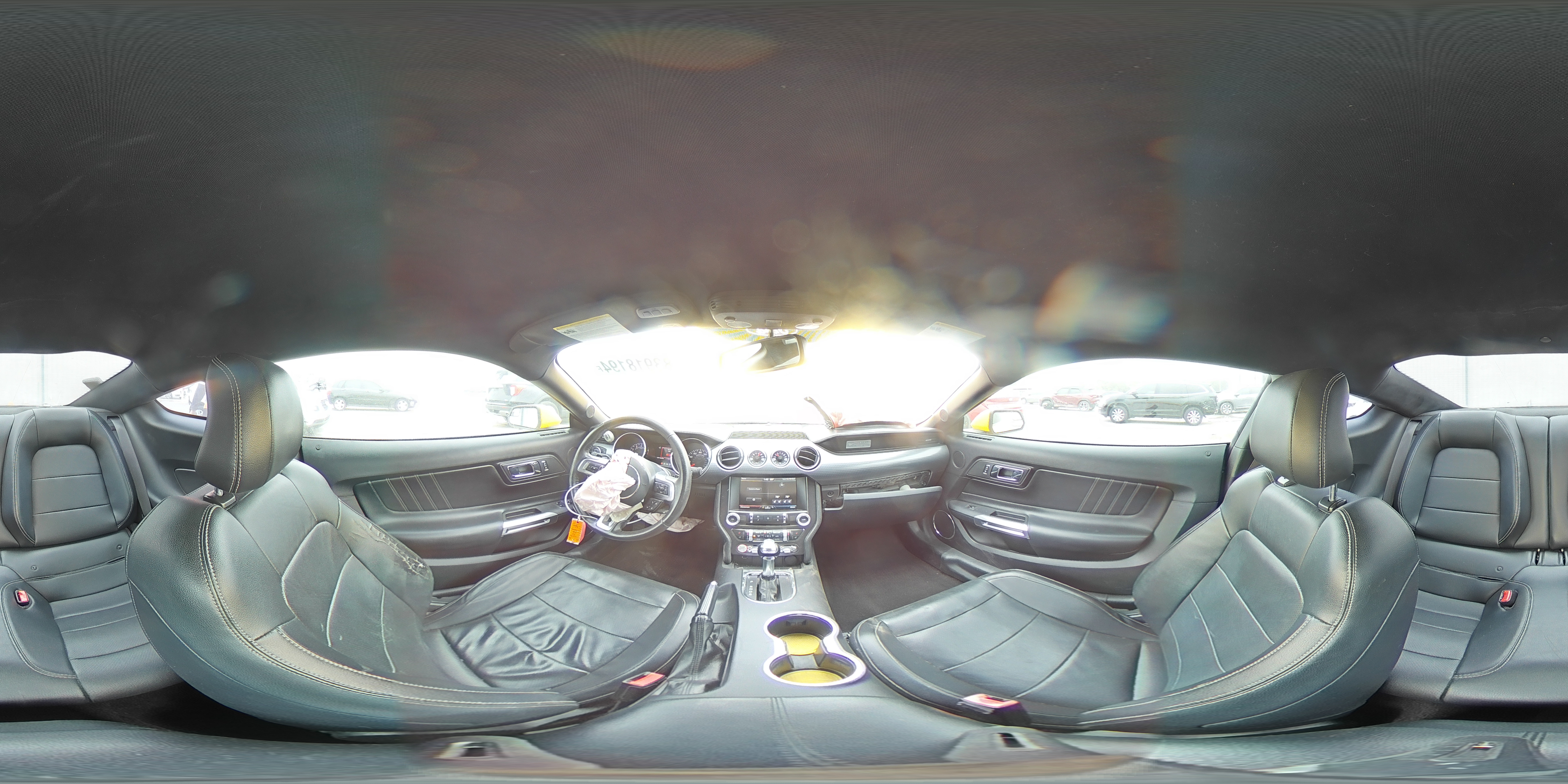 2015 Ford Mustang - Image 13