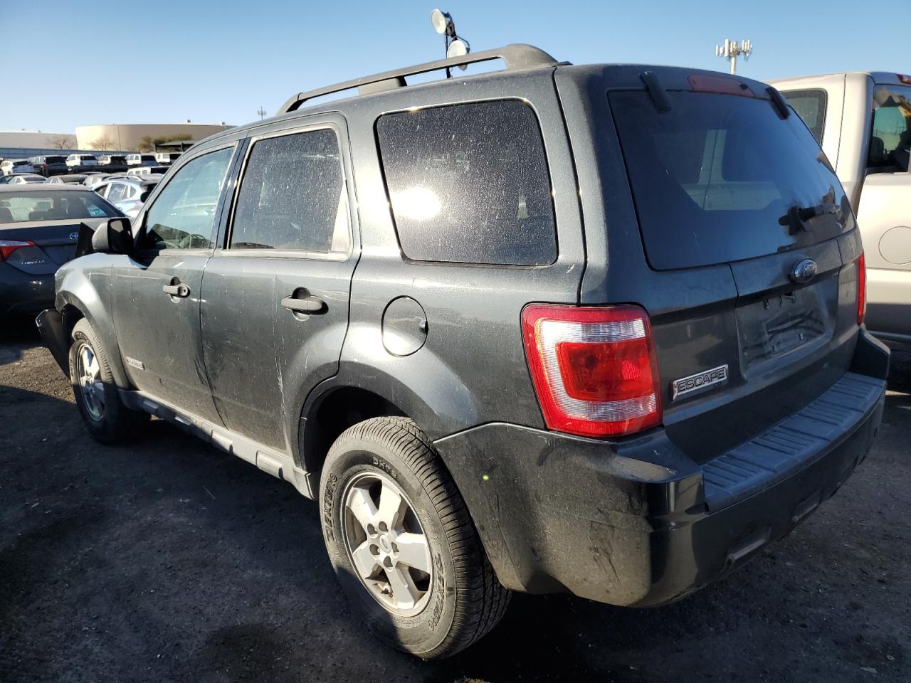 2008 Ford Escape - Image 2
