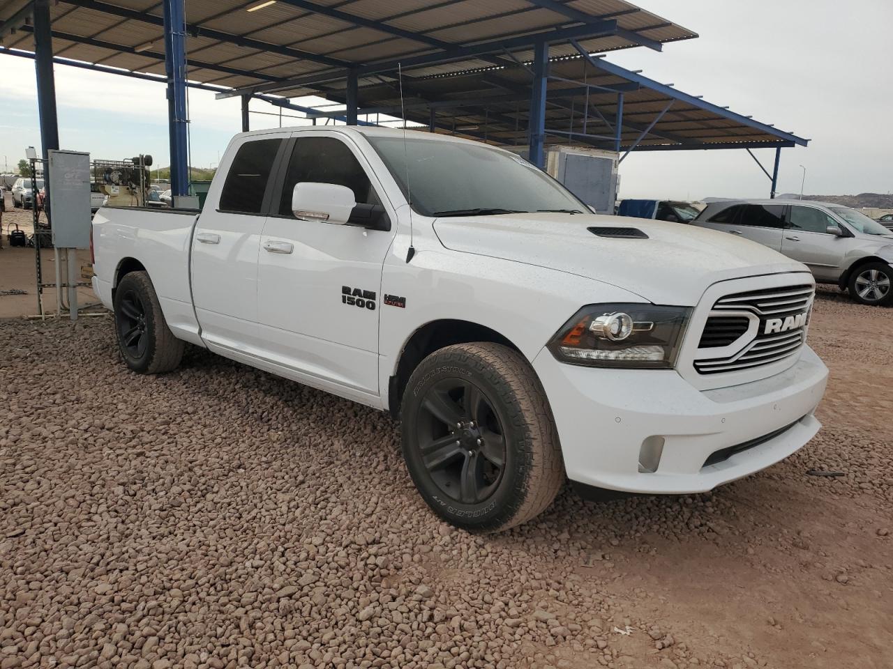 VIN 1C6RR6HT1JS188426 2018 RAM 1500 no.4