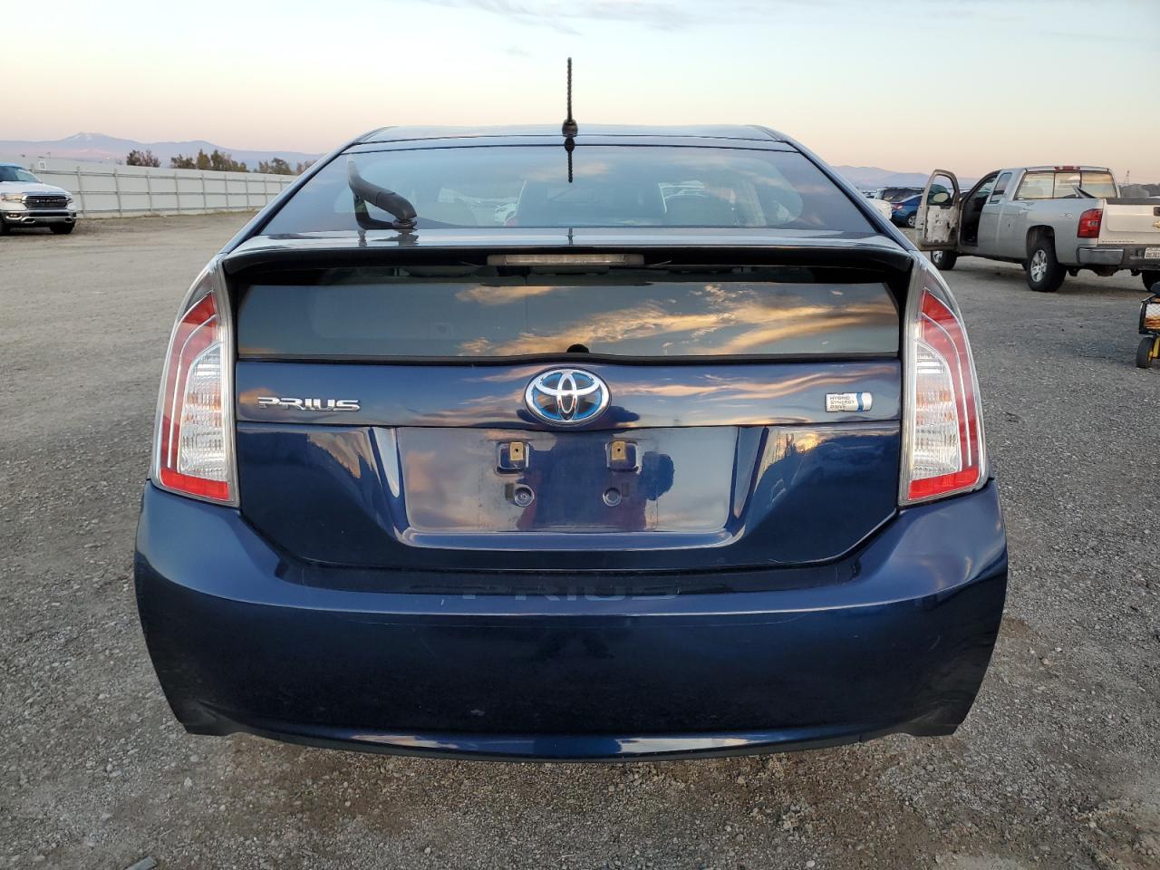 VIN JTDKN3DU6D1684478 2013 TOYOTA PRIUS no.6