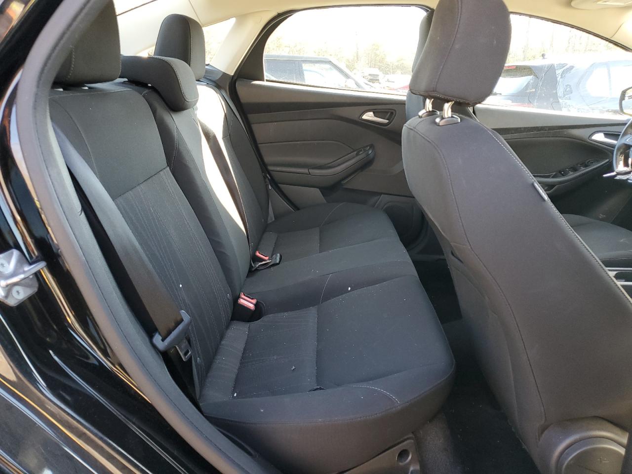 2015 Ford Focus - Image 10