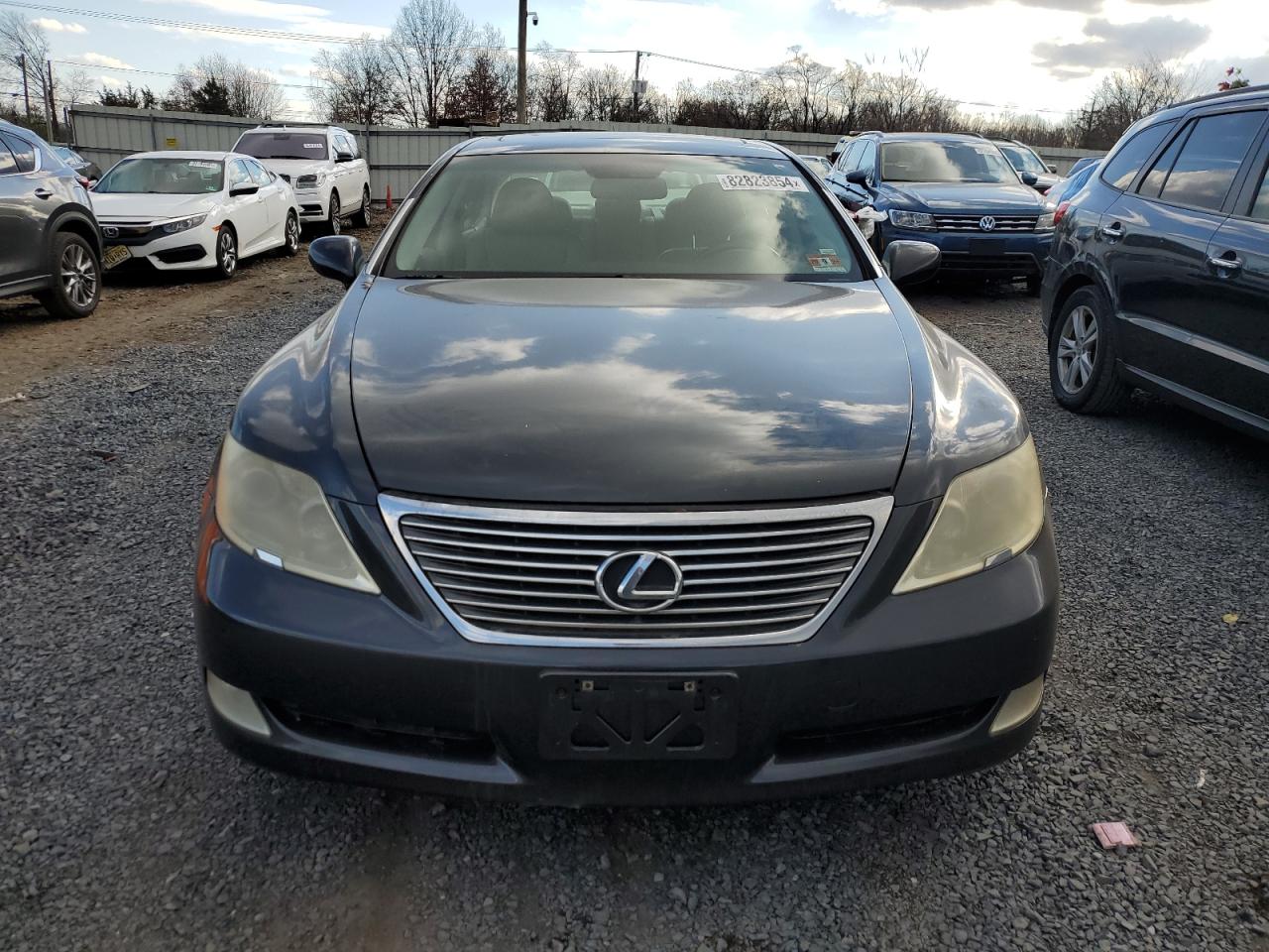 2007 Lexus LS - Image 5