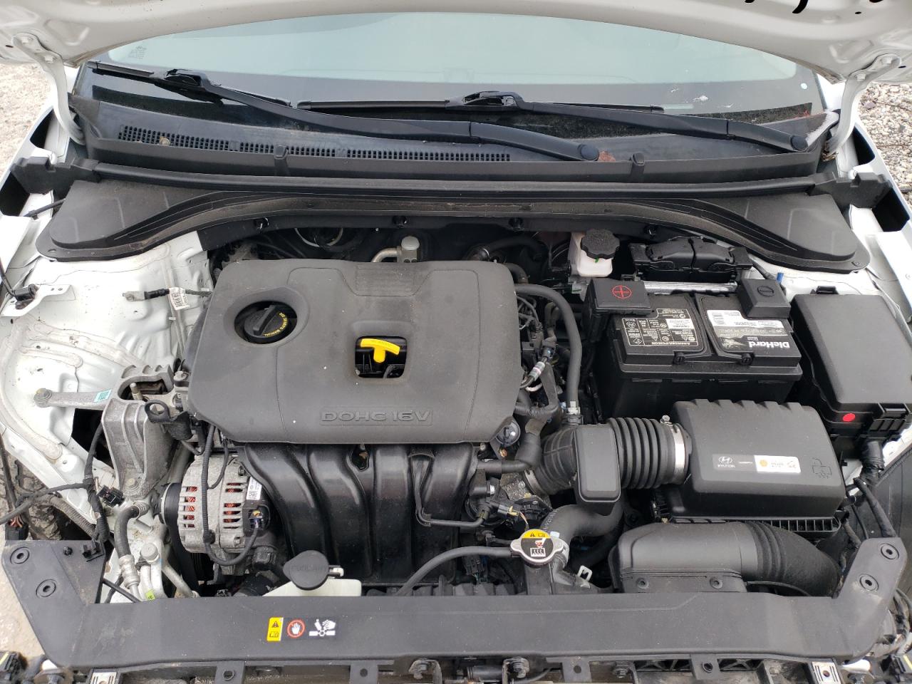 2019 Hyundai Elantra - Image 11