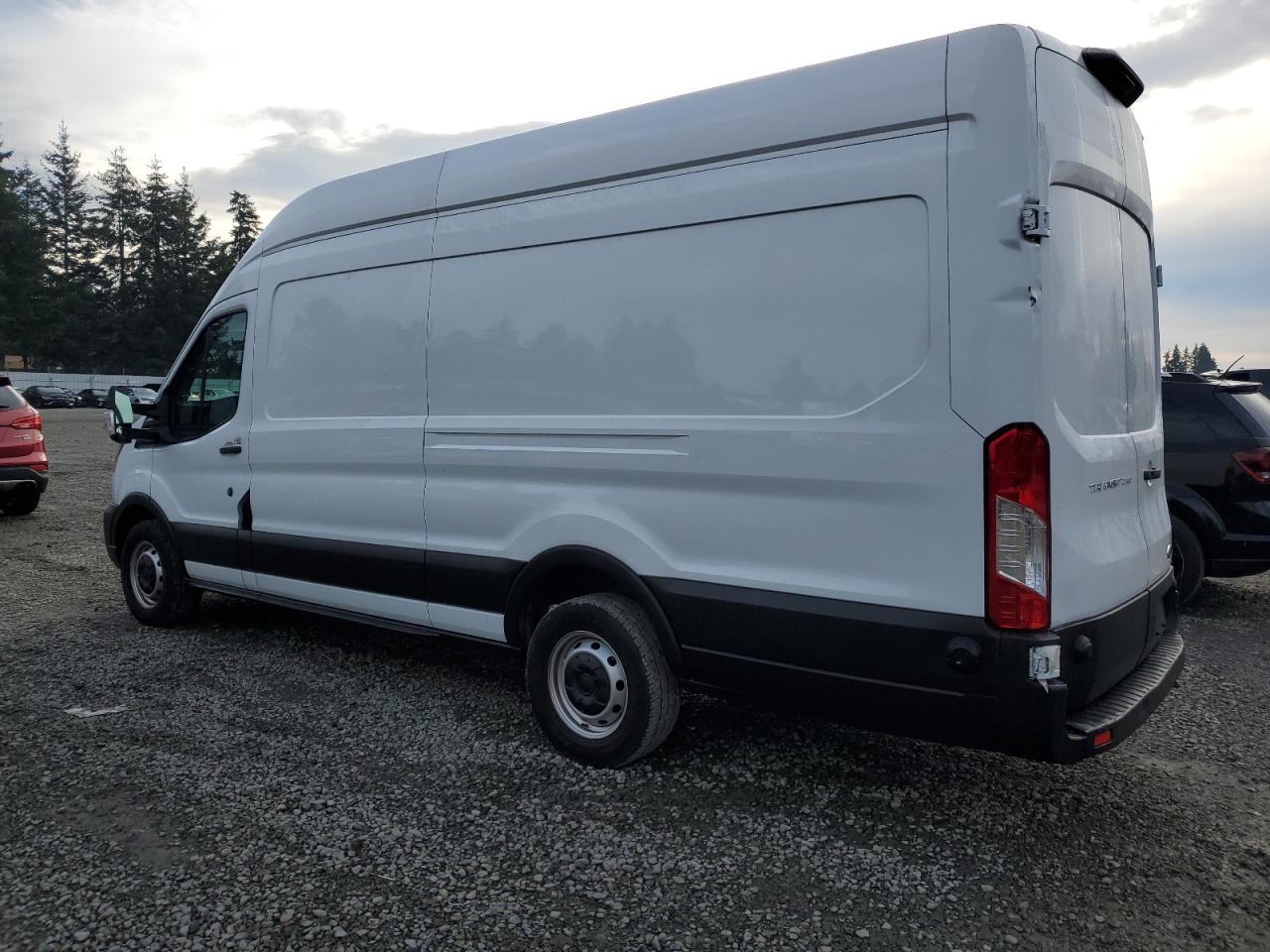 VIN 1FTBR3X89LKA82251 2020 FORD TRANSIT no.2