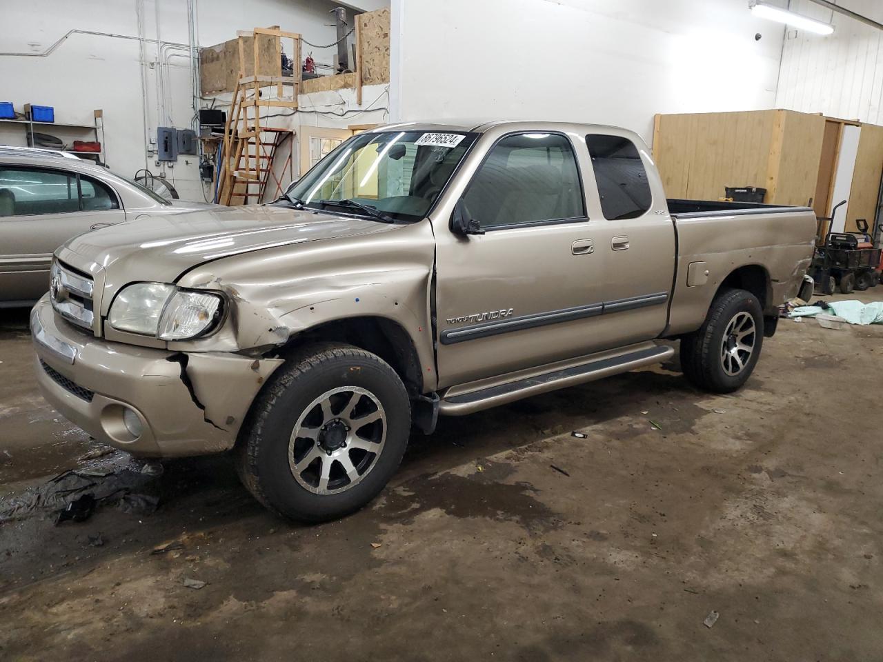 2003 Toyota Tundra Access Cab Sr5 for Sale in Ham Lake, MN - Front End