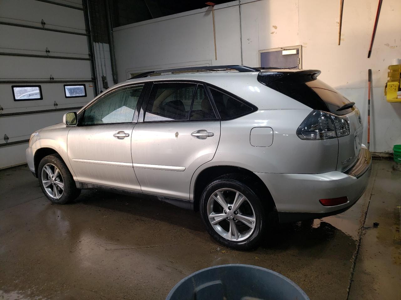 2006 Lexus RX - Image 2